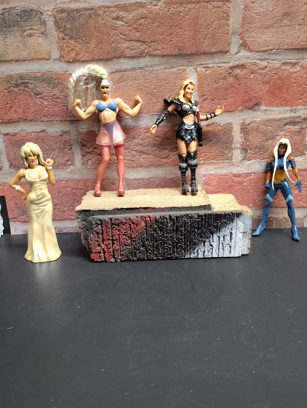 Assorted Female Action Figure Lot 4